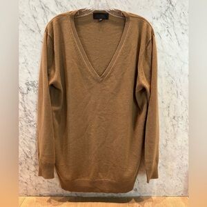 Nili Lotan 100% Cashmere Camel V-Neck Boyfriend Sweater